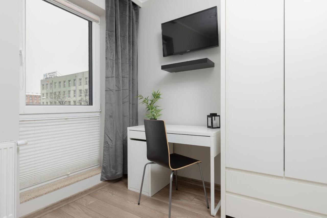 Modern One Bedroom Apartment With Parking In Lodz By Renters Prestige Lódź Exterior foto