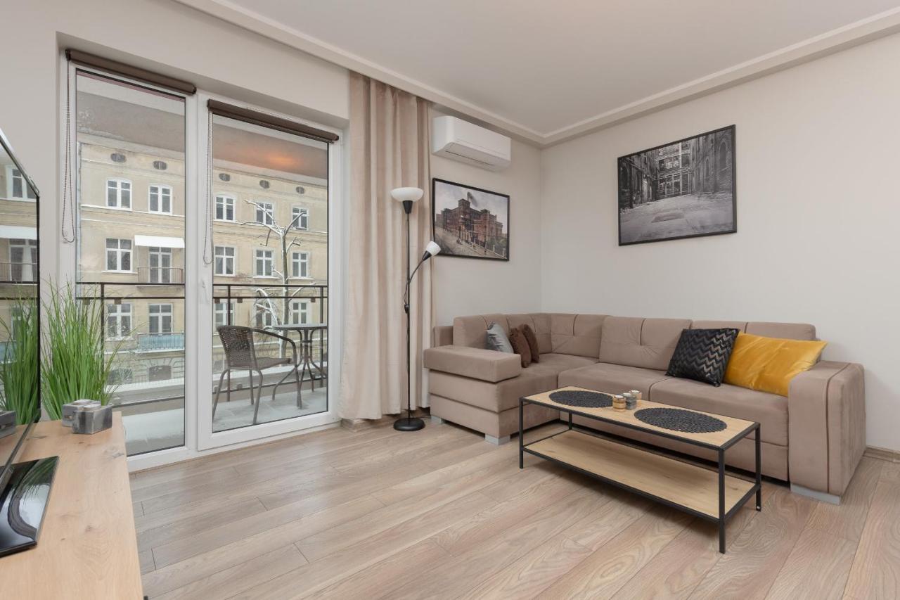 Modern One Bedroom Apartment With Parking In Lodz By Renters Prestige Lódź Exterior foto