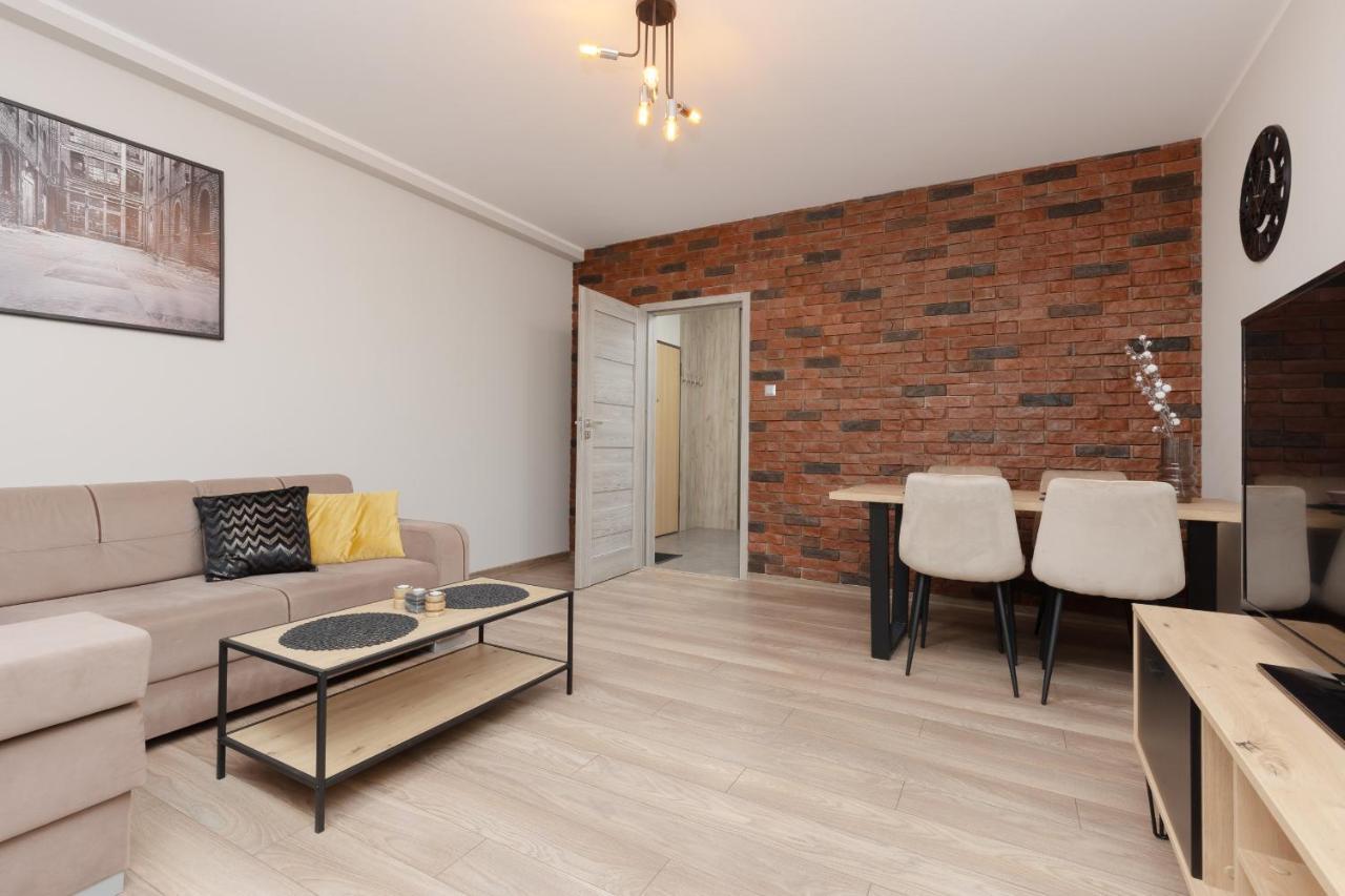 Modern One Bedroom Apartment With Parking In Lodz By Renters Prestige Lódź Exterior foto