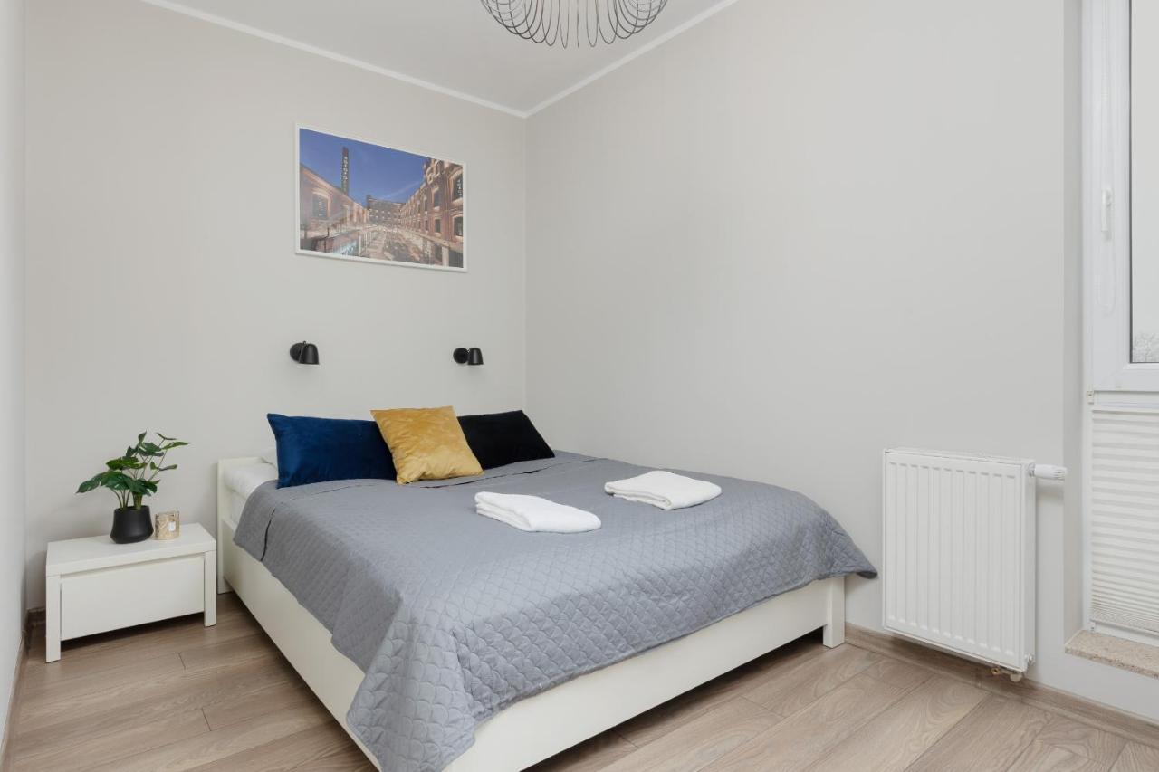 Modern One Bedroom Apartment With Parking In Lodz By Renters Prestige Lódź Exterior foto
