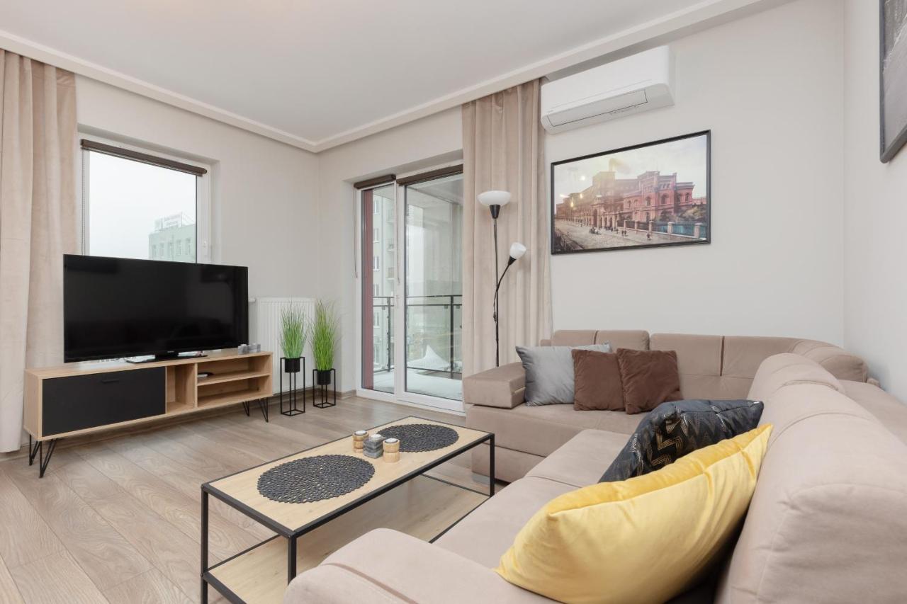 Modern One Bedroom Apartment With Parking In Lodz By Renters Prestige Lódź Exterior foto