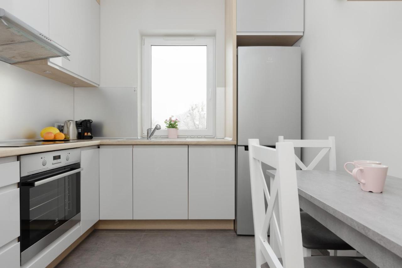 Modern One Bedroom Apartment With Parking In Lodz By Renters Prestige Lódź Exterior foto